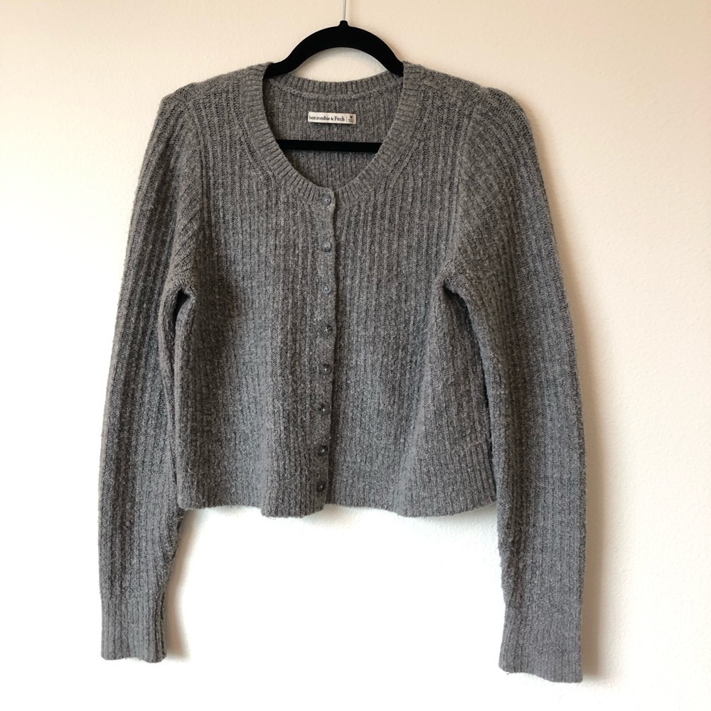 Abercrombie and Fitch Grey Crew Neck Cardigan Size M